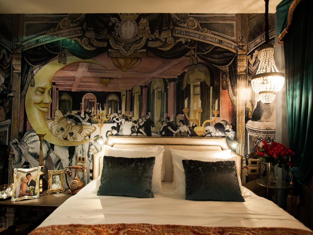 Playhaus Thonglor Hotell Bangkok Exteriör bild
