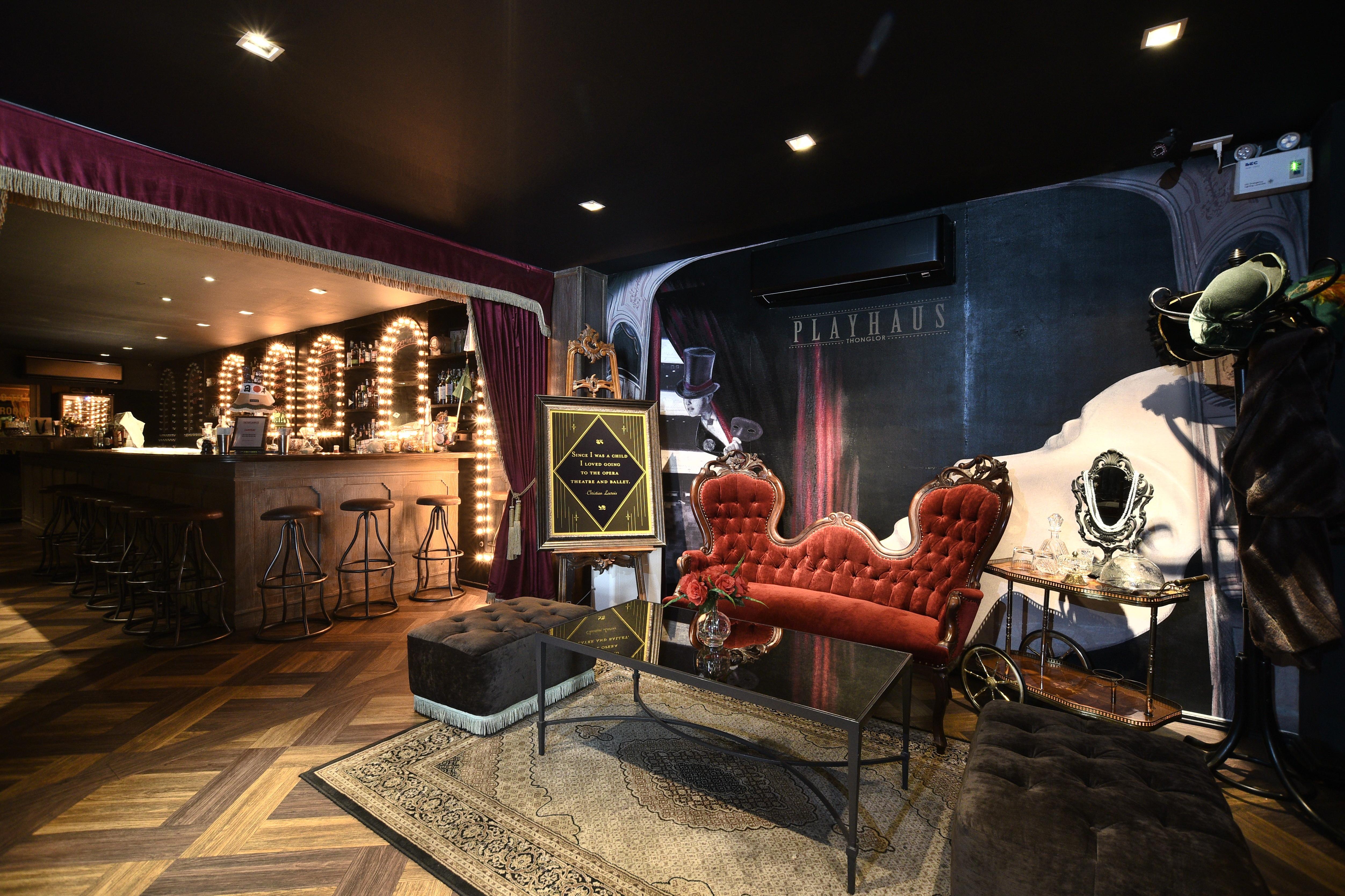 Playhaus Thonglor Hotell Bangkok Exteriör bild