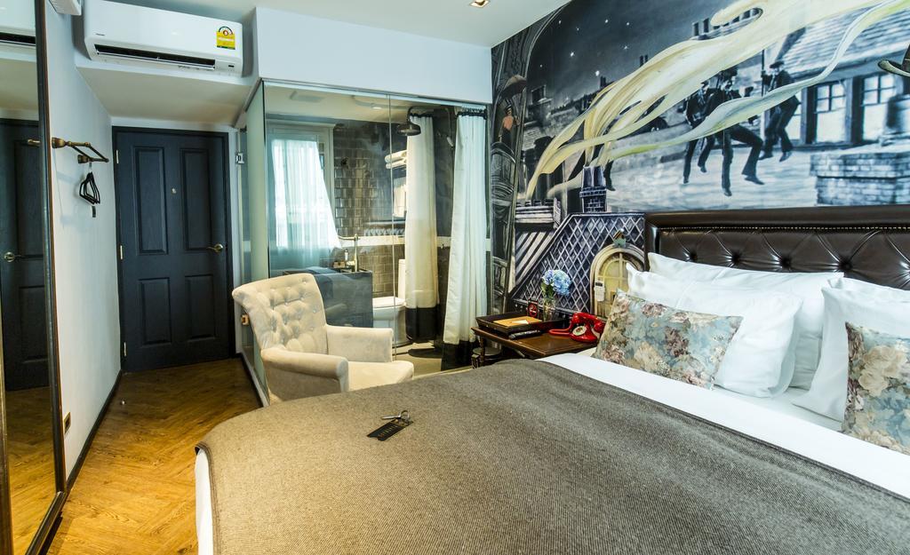 Playhaus Thonglor Hotell Bangkok Exteriör bild
