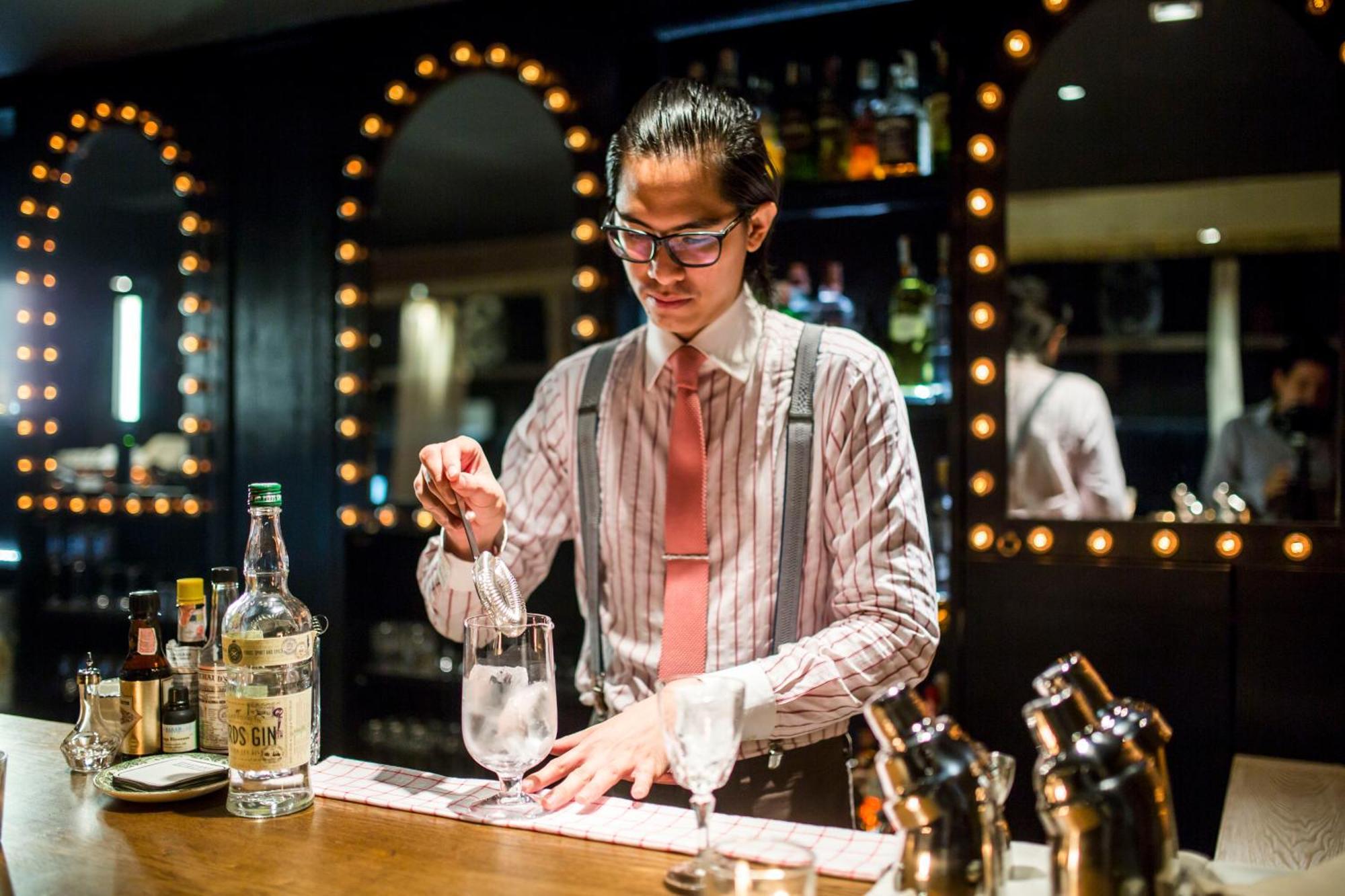 Playhaus Thonglor Hotell Bangkok Exteriör bild