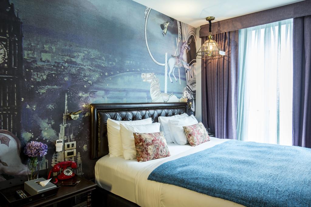 Playhaus Thonglor Hotell Bangkok Exteriör bild